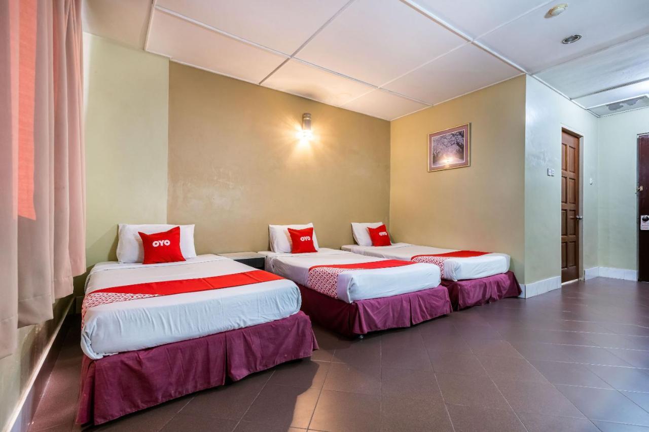 Oyo 89997 Kurnia Hotel Tawau Extérieur photo